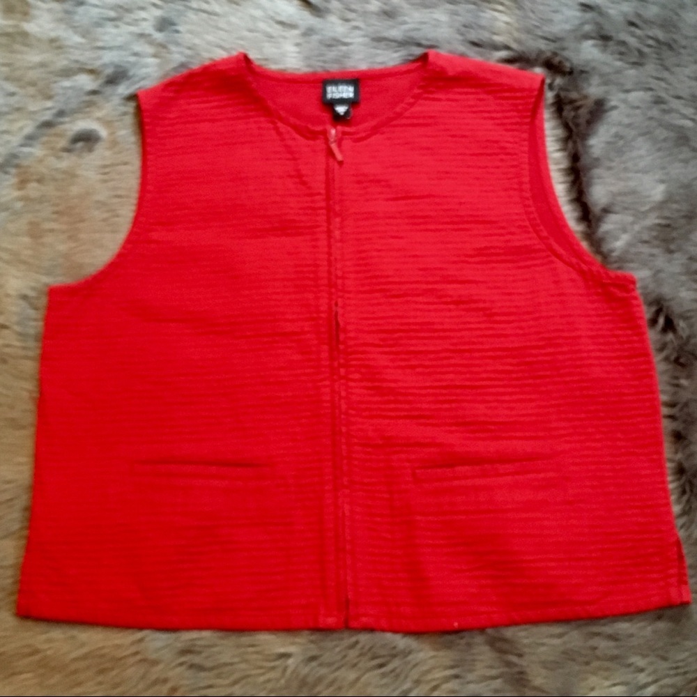 EILEEN FISHER VEST Small Red EUC Boxy Zip Pockets